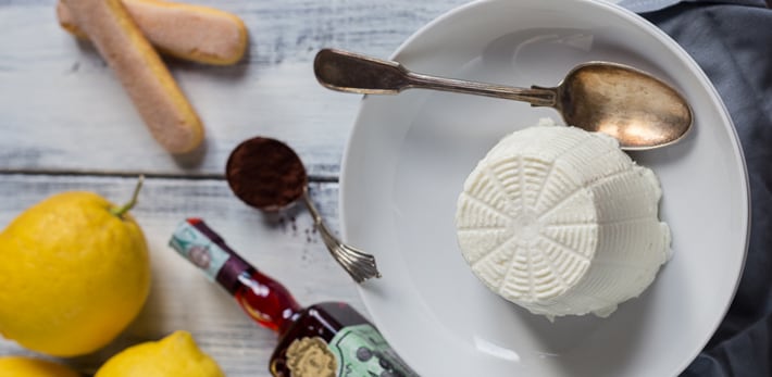 Preparazione zuppa inglese