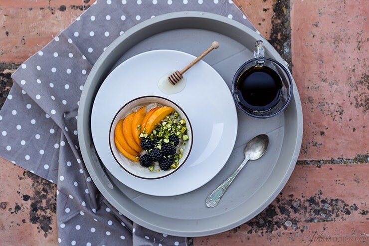 Porridge con frutta